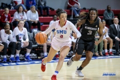 UNIVERSITY PARK, TX - JANUARY 03: Southern Methodist Mustangs guard McKenzie Adams (3) drives to the basket during the women's game between SMU and UCF on January 3, 2018 at Moody Coliseum in Dallas, TX. (Photo by George Walker/Icon Sportswire)