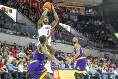 UNIVERSITY PARK, TX - JANUARY 28: Southern Methodist Mustangs guard Shake Milton (1) shoots the ball during the game between SMU and East Carolina on January 28, 2018 at Moody Coliseum in Dallas, TX. (Photo by George Walker/Icon Sportswire)