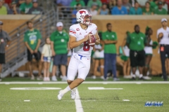 DENTON, TX - SEPTEMBER 01: Southern Methodist Mustangs quarterback Ben Hicks (8) passes during the game between North Texas and SMU on September 1, 2018 at Apogee Stadium in Denton, TX. (Photo by George Walker/Icon Sportswire)