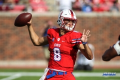 DALLAS, TX - SEPTEMBER 30: Southern Methodist Mustangs quarterback Ben Hicks (8) passes during the game between SMU and UConn on September 30, 2017, at Gerald J. Ford Stadium in Dallas, TX. (Photo by George Walker/Icon Sportswire)