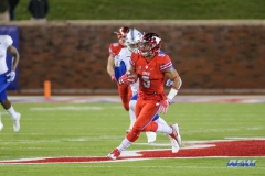 DALLAS, TX - OCTOBER 27: Southern Methodist Mustangs running back Xavier Jones (5) during the game between SMU and Tulsa on October 27, 2017, at Gerald J. Ford Stadium in Dallas, TX. (Photo by George Walker/DFWsportsonline)