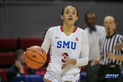 DALLAS, TX - NOVEMBER 10: Southern Methodist Mustangs guard McKenzie Adams (3) during the women's basketball game between SMU and Nicholls on November 10, 2017, at Moody Coliseum, in Dallas, TX. (Photo by George Walker/DFWsportsonline)
