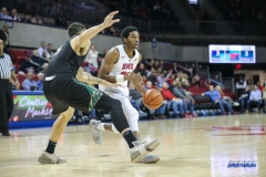 UNIVERSITY PARK, TX - DECEMBER 19: Southern Methodist Mustangs guard Jimmy Whitt (31) during the game between SMU and Cal Poly State on December 19, 2017, at Moody Coliseum in Dallas, TX. (Photo by George Walker/DFWsportsonline)