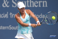 CINCINNATI, OH - AUGUST 16: Yulia Putintseva (KAZ) hits a backhand during the Western & Southern Open at the Lindner Family Tennis Center in Mason, Ohio on August 16, 2017.(Photo by George Walker/Icon Sportswire)