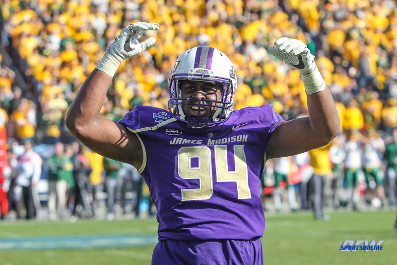 FRISCO, TX - JANUARY 6: James Madison Dukes defensive lineman Cornell Urquhart (94) fires up the crowd during the NCAA FCS Championship football game between North Dakota State and James Madison on January 6, 2018 at Toyota Stadium in Frisco, TX. (Photo by George Walker/DFWsportsonline)