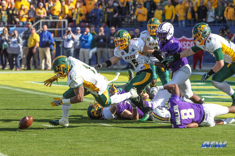 FRISCO, TX - JANUARY 6: James Madison desperation pass attempt falls to the ground during the NCAA FCS Championship football game between North Dakota State and James Madison on January 6, 2018 at Toyota Stadium in Frisco, TX. (Photo by George Walker/DFWsportsonline)