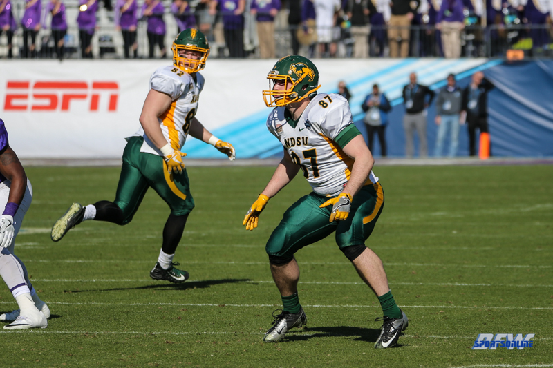 FRISCO, TX - JANUARY 6: North Dakota State Bison tight end Connor Wentz (87) runs a pass route during the NCAA FCS Championship football game between North Dakota State and James Madison on January 6, 2018 at Toyota Stadium in Frisco, TX. (Photo by George Walker/DFWsportsonline)