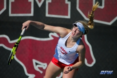 DALLAS, TX - FEBRUARY 4: Nicole Petchey serves during the SMU women's tennis match vs Iowa on February 4, 2018, at the SMU Tennis Complex, Turpin Stadium & Brookshire Family Pavilion in Dallas, TX. (Photo by George Walker/DFWsportsonline)