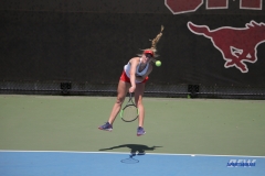 DALLAS, TX - APRIL 18: Nicole Petchey serves during the SMU women's tennis match vs Temple on April 18, 2018, at the SMU Tennis Complex, Turpin Stadium & Brookshire Family Pavilion in Dallas, TX. (Photo by George Walker/DFWsportsonline)
