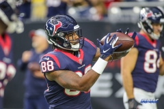 HOUSTON, TX - AUGUST 30: Houston Texans tight end Jordan Akins (88) warms up prior to the preseason game between the Houston Texans and Dallas Cowboys on August 30, 2018, at NRG Stadium in Houston, TX. (Photo by George Walker/DFWsportsonline)