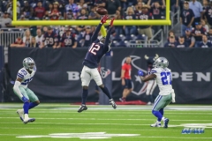 HOUSTON, TX - AUGUST 30: Houston Texans wide receiver Bruce Ellington (12) jumps for the ball during the preseason game between the Houston Texans and Dallas Cowboys on August 30, 2018, at NRG Stadium in Houston, TX. (Photo by George Walker/DFWsportsonline)