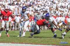 DALLAS, TX - SEPTEMBER 16: TCU Horned Frogs running back Darius Anderson (6) during the game between the SMU Mustangs and TCU Horned Frogs on September 16, 2017, at Amon G. Carter Stadium in Fort Worth, Texas.  (Photo by George Walker/DFWsportsonline)