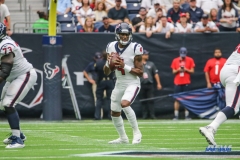 HOUSTON, TX - SEPTEMBER 23: Houston Texans quarterback Deshaun Watson (4) passes during the game between the Houston Texans and New York Giants on September 23, 2018, at NRG Stadium in Houston, TX. (Photo by George Walker/DFWsportsonline)