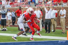 DALLAS, TX - SEPTEMBER 30: Southern Methodist Mustangs running back Braeden West (6) scores a touchdown during the game between SMU and UConn on September 30, 2017, at Gerald J. Ford Stadium in Dallas, TX. (Photo by George Walker/Icon Sportswire)