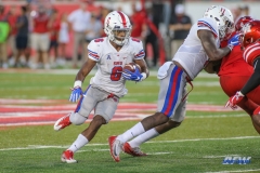 HOUSTON, CA - OCTOBER 07: Southern Methodist Mustangs running back Braeden West (6) during the game between SMU and Houston on October 7, 2017, at TDECU Stadium in Houston, TX. (Photo by George Walker/DFWsportsonline)