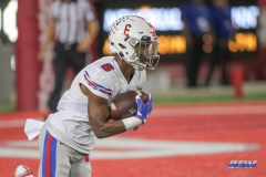 HOUSTON, CA - OCTOBER 07: Southern Methodist Mustangs running back Braeden West (6) during the game between SMU and Houston on October 7, 2017, at TDECU Stadium in Houston, TX. (Photo by George Walker/DFWsportsonline)