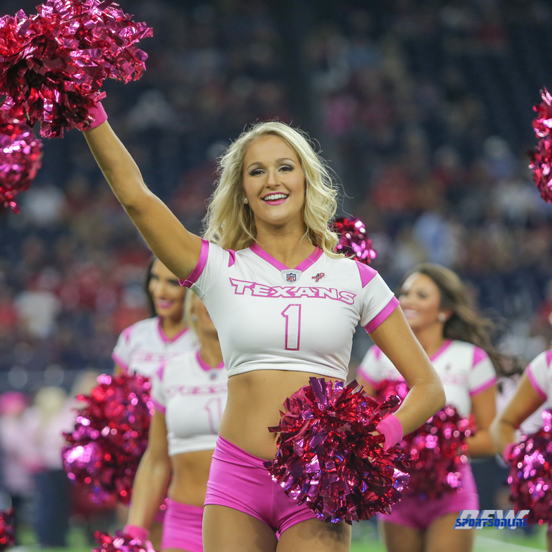 HOUSTON, TX - OCTOBER 08: Houston Texans cheerleader during the game between the Houston Texans and Kansas City Chiefs on October 8, 2017, at NRG Stadium in Houston, TX. (Photo by George Walker/DFWsportsonline)