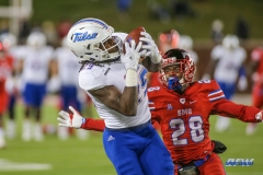 DALLAS, TX - OCTOBER 27: Tulsa Golden Hurricane wide receiver Justin Hobbs (29) makes a catch during the game between SMU and Tulsa on October 27, 2017, at Gerald J. Ford Stadium in Dallas, TX. (Photo by George Walker/Icon Sportswire)