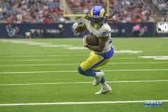 HOUSTON, TX - OCTOBER 31: Los Angeles Rams running back Darrell Henderson (27) during the game between the Houston Texans and Los Angeles Rams on October 31, 2021 at NRG Stadium in Houston, TX. (Photo by George Walker/DFWsportsonline)