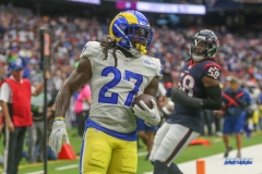 HOUSTON, TX - OCTOBER 31: Los Angeles Rams running back Darrell Henderson (27) during the game between the Houston Texans and Los Angeles Rams on October 31, 2021 at NRG Stadium in Houston, TX. (Photo by George Walker/DFWsportsonline)