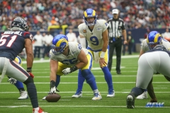HOUSTON, TX - OCTOBER 31: Los Angeles Rams quarterback Matthew Stafford (9) during the game between the Houston Texans and Los Angeles Rams on October 31, 2021 at NRG Stadium in Houston, TX. (Photo by George Walker/DFWsportsonline)