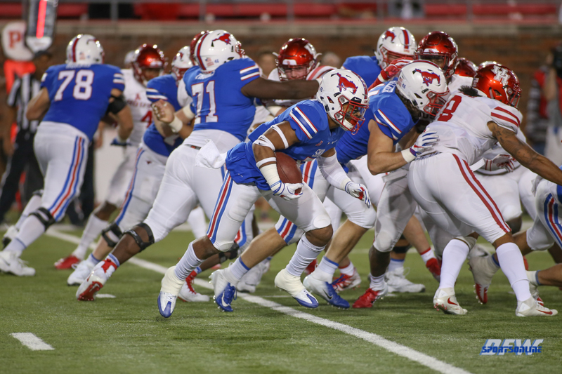 DALLAS, TX - November 03: SMU vs Houston on November 3, 2018 at Gerald J. Ford Stadium in Dallas, TX. (Photo by George Walker/DFWsportsonline) DALLAS, TX - November 03: SMU vs Houston on November 3, 2018 at Gerald J. Ford Stadium in Dallas, TX. (Photo by George Walker/DFWsportsonline)