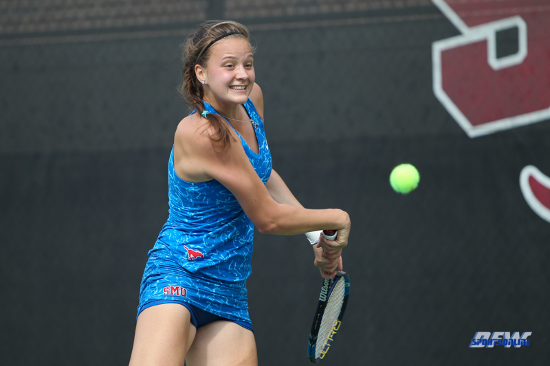 DALLAS, TX - NOVEMBER 04: Liza Buss during the SMU women's tennis Red and Blue Challenge on November 4, 2017, at the SMU Tennis Complex, Turpin Stadium & Brookshire Family Pavilion in Dallas, TX. (Photo by George Walker/DFWsportsonline)