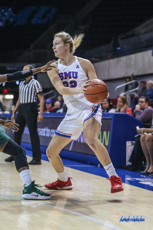 DALLAS, TX - NOVEMBER 12: Southern Methodist Mustangs forward Marie Olson (22) looks to pass the ball during the game between SMU and Mississippi Valley State on November 12, 2018 at Moody Coliseum in Dallas, TX. (Photo by George Walker/Icon Sportswire) DALLAS, TX - NOVEMBER 12: Southern Methodist Mustangs forward Marie Olson (22) looks to pass the ball during the game between SMU and Mississippi Valley State on November 12, 2018 at Moody Coliseum in Dallas, TX. (Photo by George Walker/Icon Sportswire)