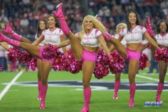 HOUSTON, TX - OCTOBER 08: Houston Texans cheerleaders during the game between the Houston Texans and Kansas City Chiefs on October 8, 2017, at NRG Stadium in Houston, TX. (Photo by George Walker/DFWsportsonline)