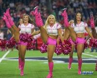 HOUSTON, TX - OCTOBER 08: Houston Texans cheerleaders during the game between the Houston Texans and Kansas City Chiefs on October 8, 2017, at NRG Stadium in Houston, TX. (Photo by George Walker/DFWsportsonline)
