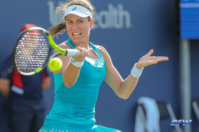 CINCINNATI, OH - AUGUST 15: Johanna Konta (GBR) hits a forehand during the Western & Southern Open at the Lindner Family Tennis Center in Mason, Ohio on August 15, 2017. (Photo by George Walker/Icon Sportswire)