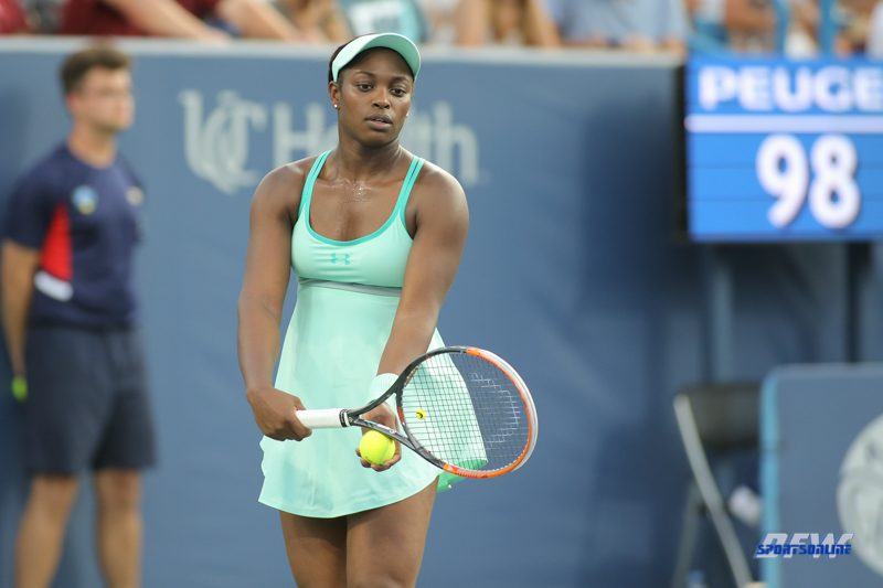 CINCINNATI, OH - AUGUST 15: Sloane Stephens (USA) prepares to serve during the Western & Southern Open at the Lindner Family Tennis Center in Mason, Ohio on August 15, 2017. (Photo by George Walker/Icon Sportswire)
