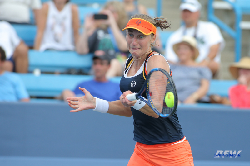 CINCINNATI, OH - AUGUST 16: Ekaterina Makarova (RUS) hits a forehand during the Western & Southern Open at the Lindner Family Tennis Center in Mason, Ohio on August 16, 2017.(Photo by George Walker/Icon Sportswire)