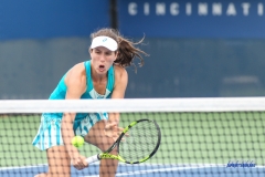 CINCINNATI, OH - AUGUST 14: Johanna Konta (GBR) hits a volley during the Western & Southern Open at the Lindner Family Tennis Center in Mason, Ohio on August 14, 2017. (Photo by George Walker/Icon Sportswire)