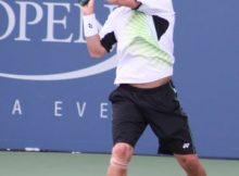 Lleyton Hewitt in 1st Round action at the 2009 US Open. Photo by George Walker