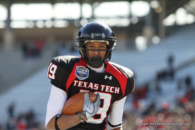 New Dallas Cowboys signee Lyle Leong of Texas Tech scores a TD in the 2011 TicketCity Bowl. Photo by George Walker for DFWsportsonline.com