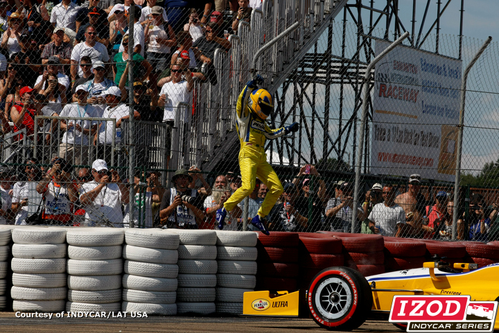 lat_levitt_edm0712_10421